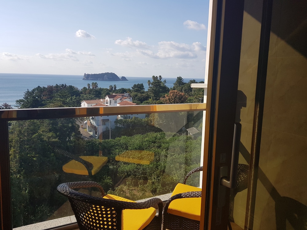 Goldone Hotel And Suites 31/72