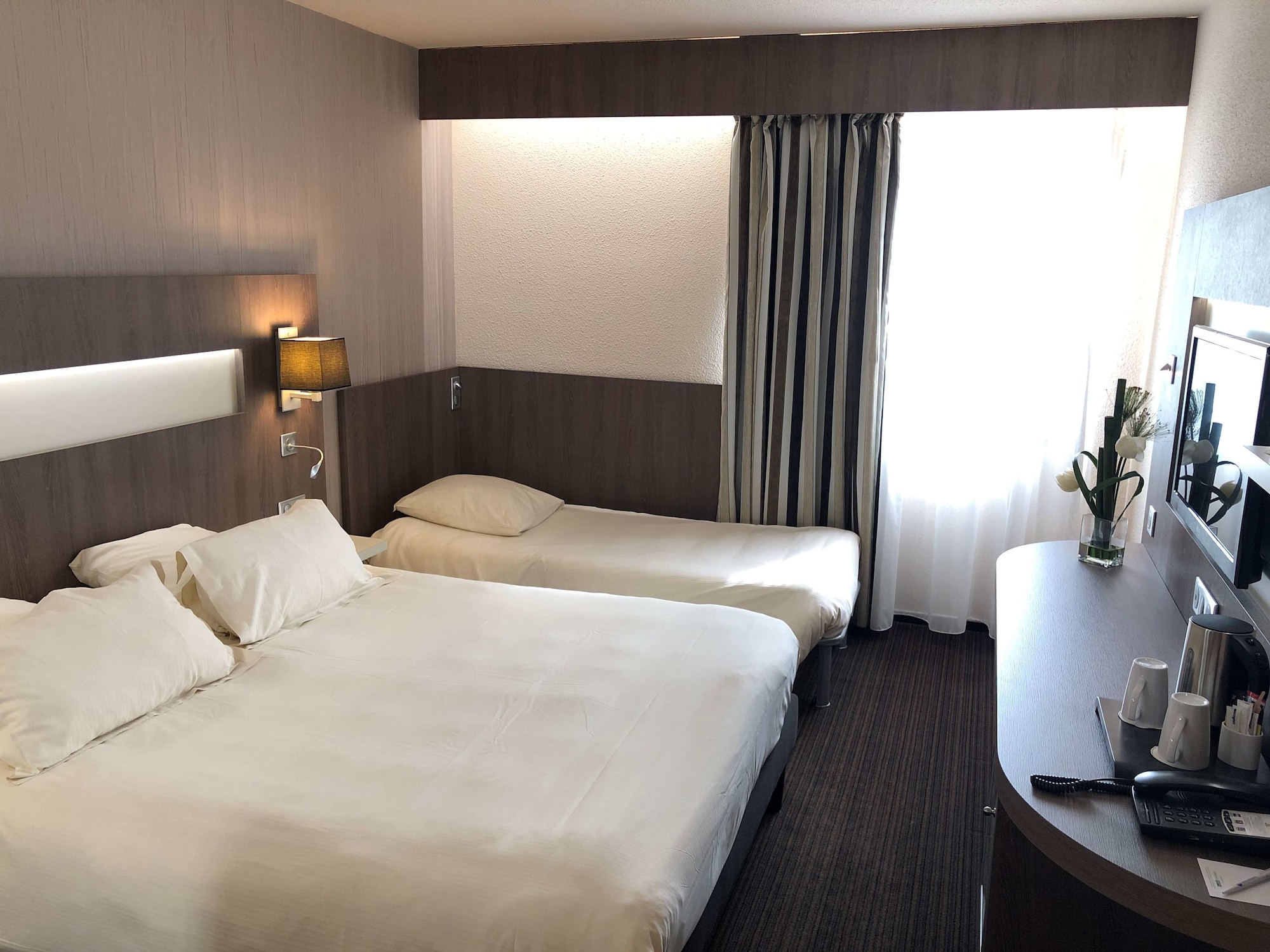 STANDARD, MULTIPLE BEDS