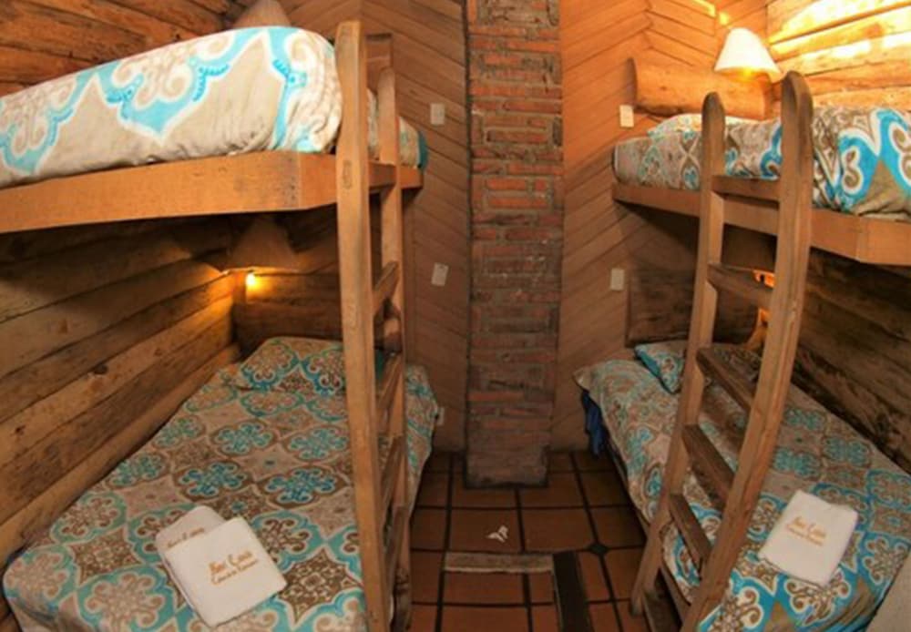 Hotel Cabanas Los Ruisenores 19/35
