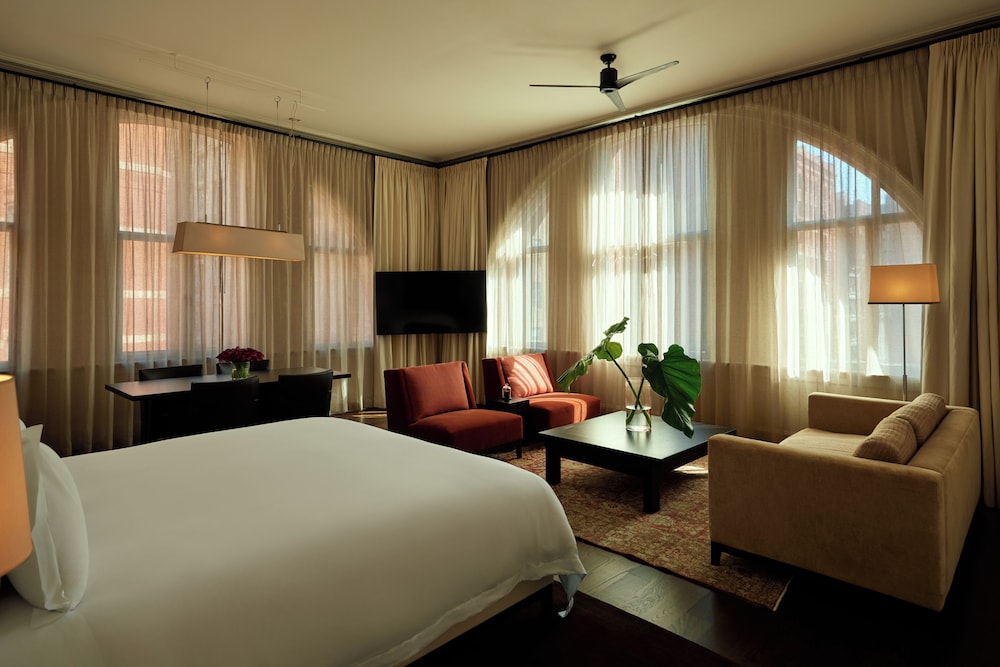 Loft, Suite, King Bed