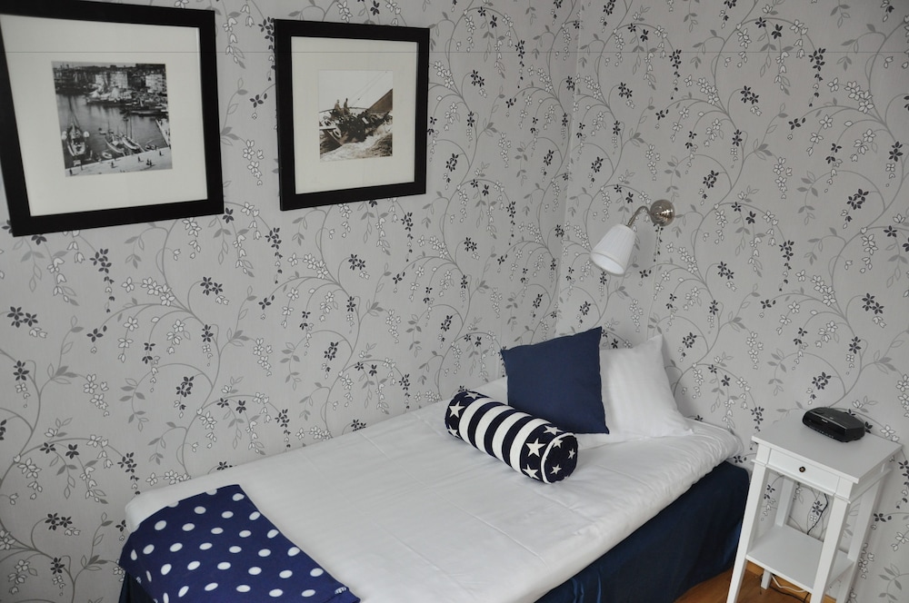 Strand Hotell 15/33
