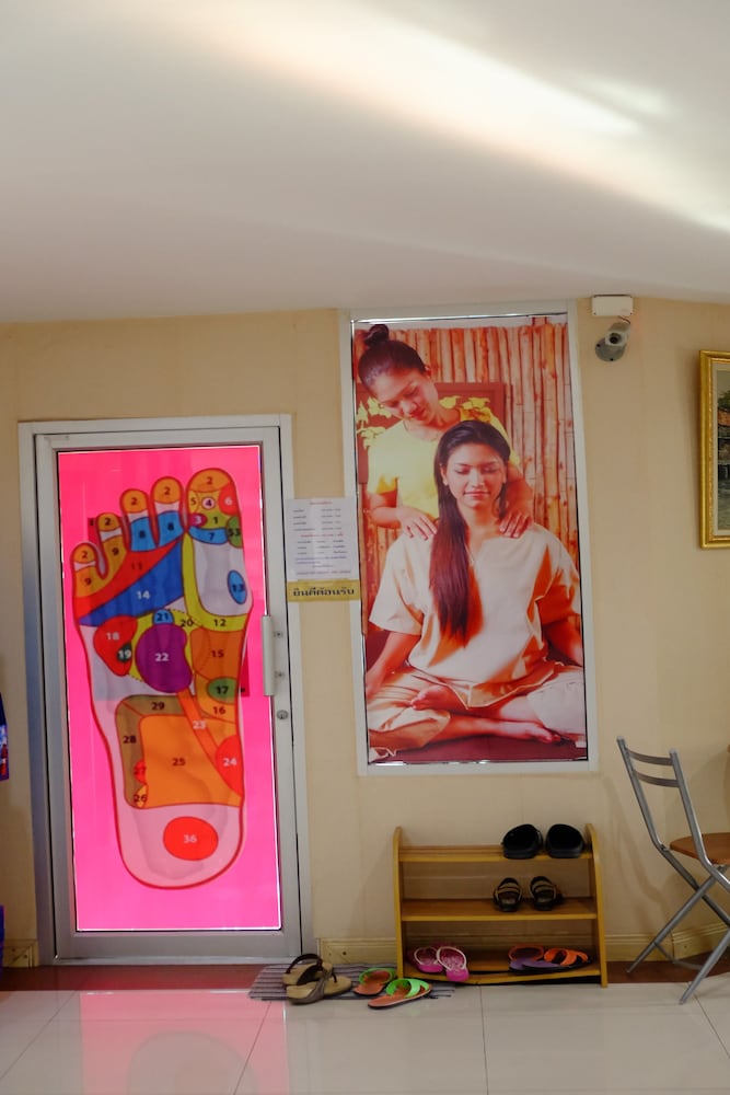 Banchang Apartment And Hotel 10/48