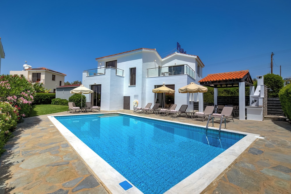 Platzia Beach Villas 27/35