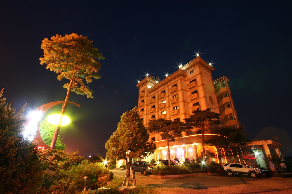 Hotel Amaranth 6/45