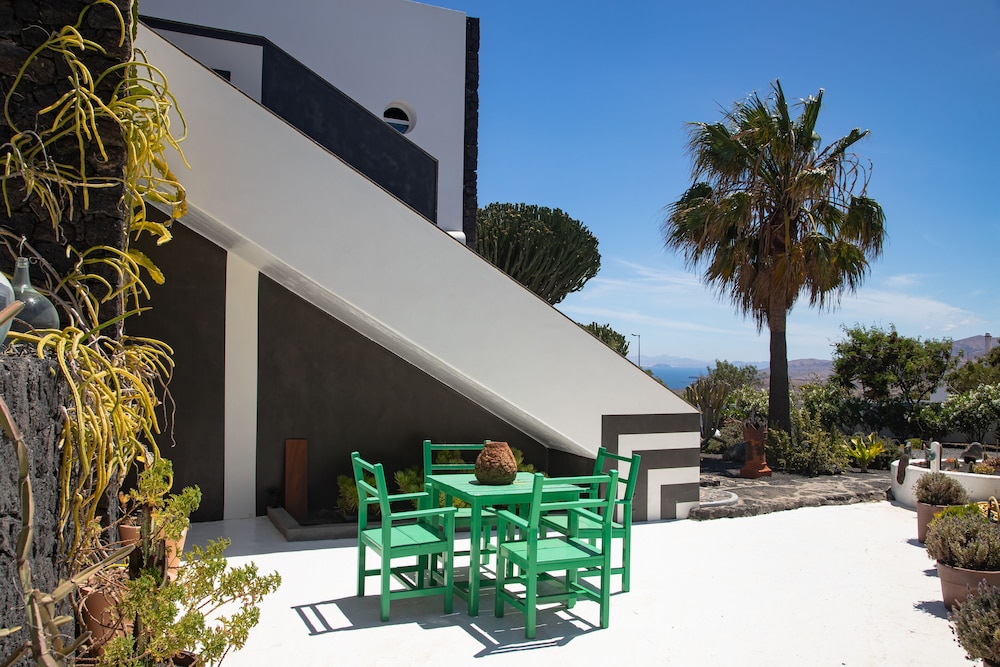 5 Suites Lanzarote 3/50