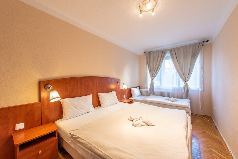 KORONA PENSION 22/71