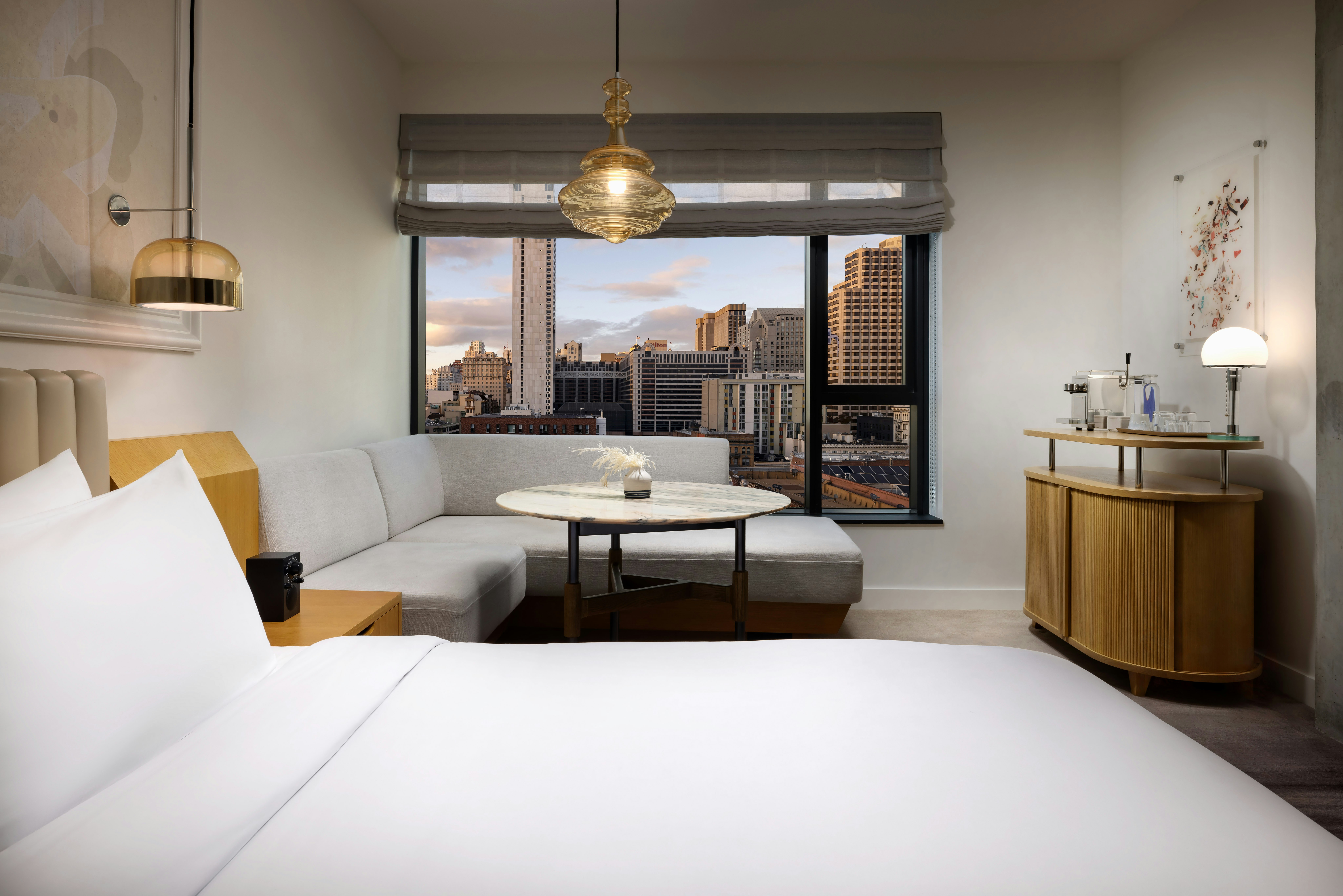 Skyline, Superior, King Bed