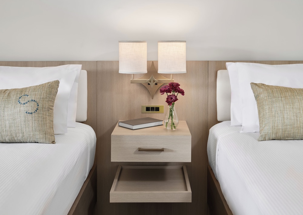 Inn At Aspen 11/36