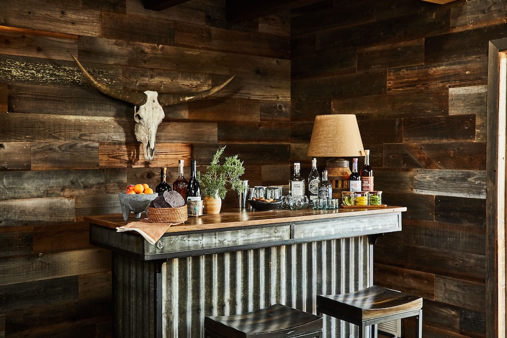 Bishops Lodge Ranch Resort And Spa 65/84