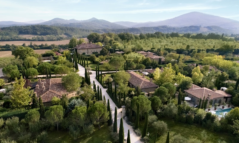 Relais Borgo Santo Pietro 47/50