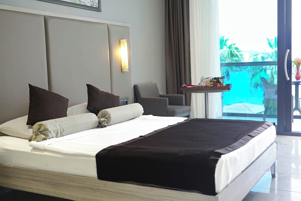 Delta Hotels by Marriott Bodrum 10/50