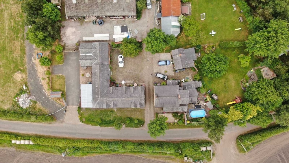 Martin Lane Farm Holiday Cottages 39/50
