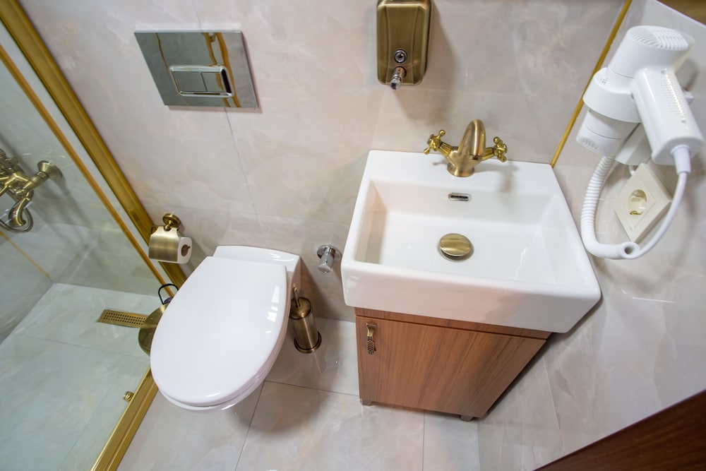 Sayina Hotel 46/50