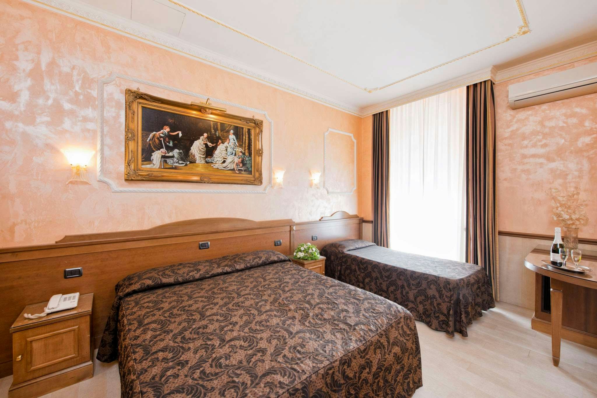 Marco Polo Hotel 20/52