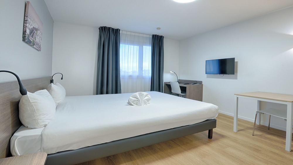 Apparthotel Vacanceole Paris Quai de Marne 23/59