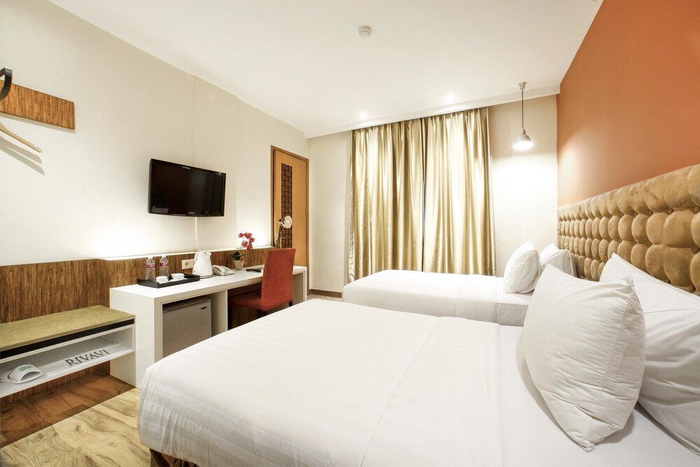 Rivavi Hotel 16/65