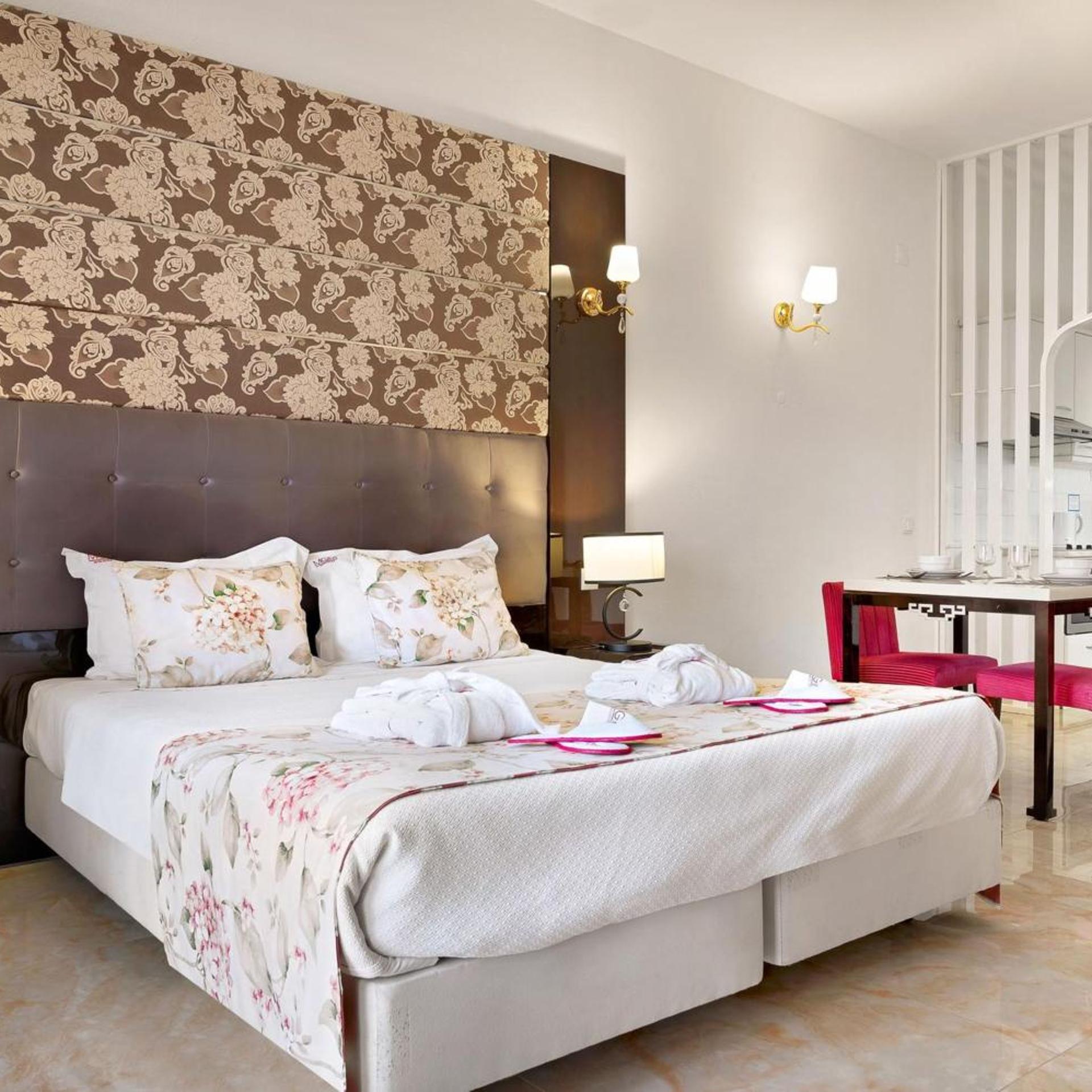 Signature, Deluxe, Studio, Apartment