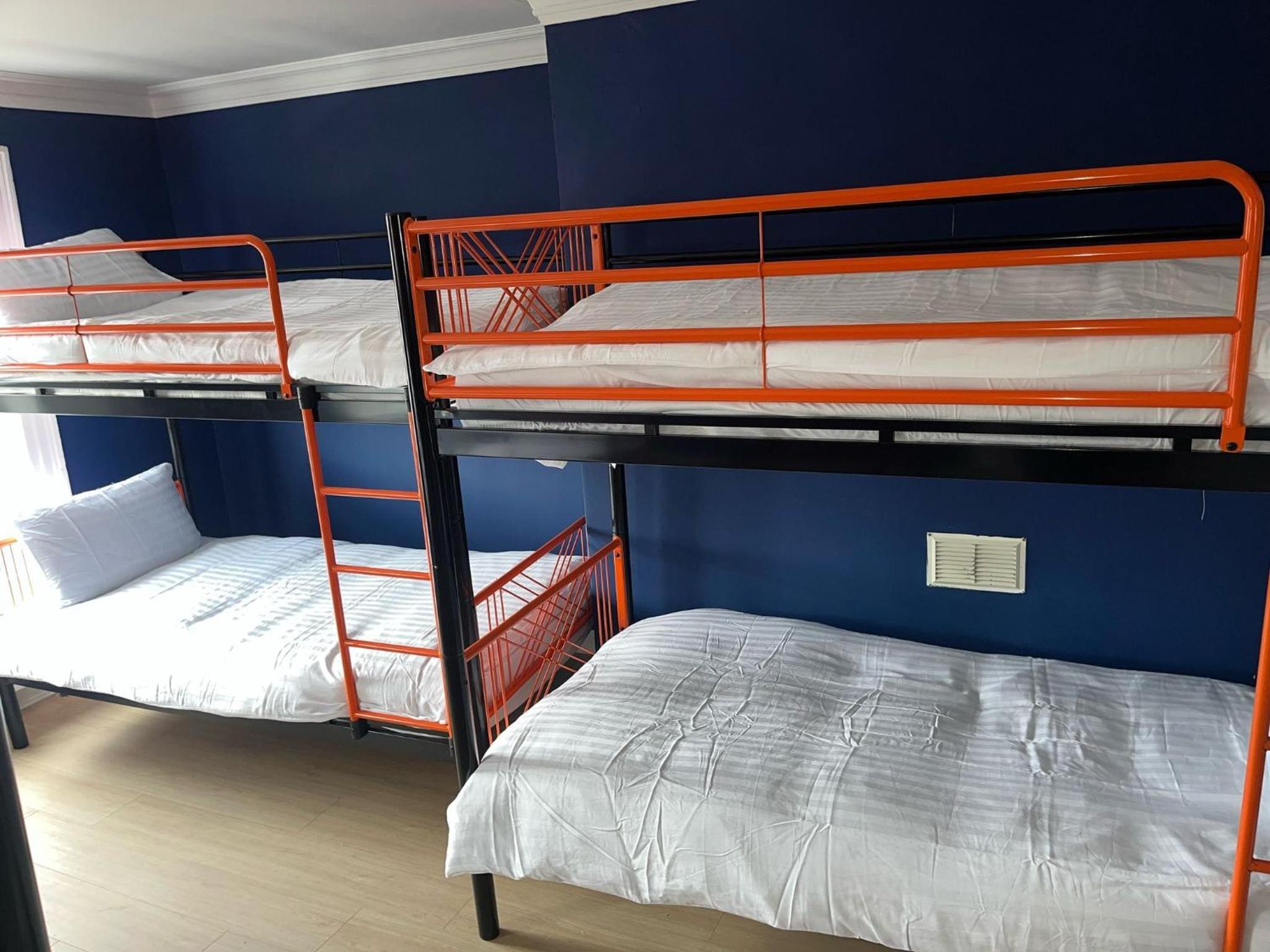 Astra Hostel 2/15