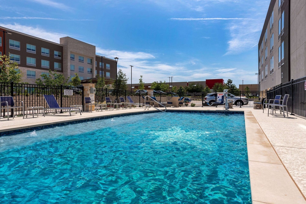 Hawthorn Extended Stay by Wyndham Pflugerville 29/29