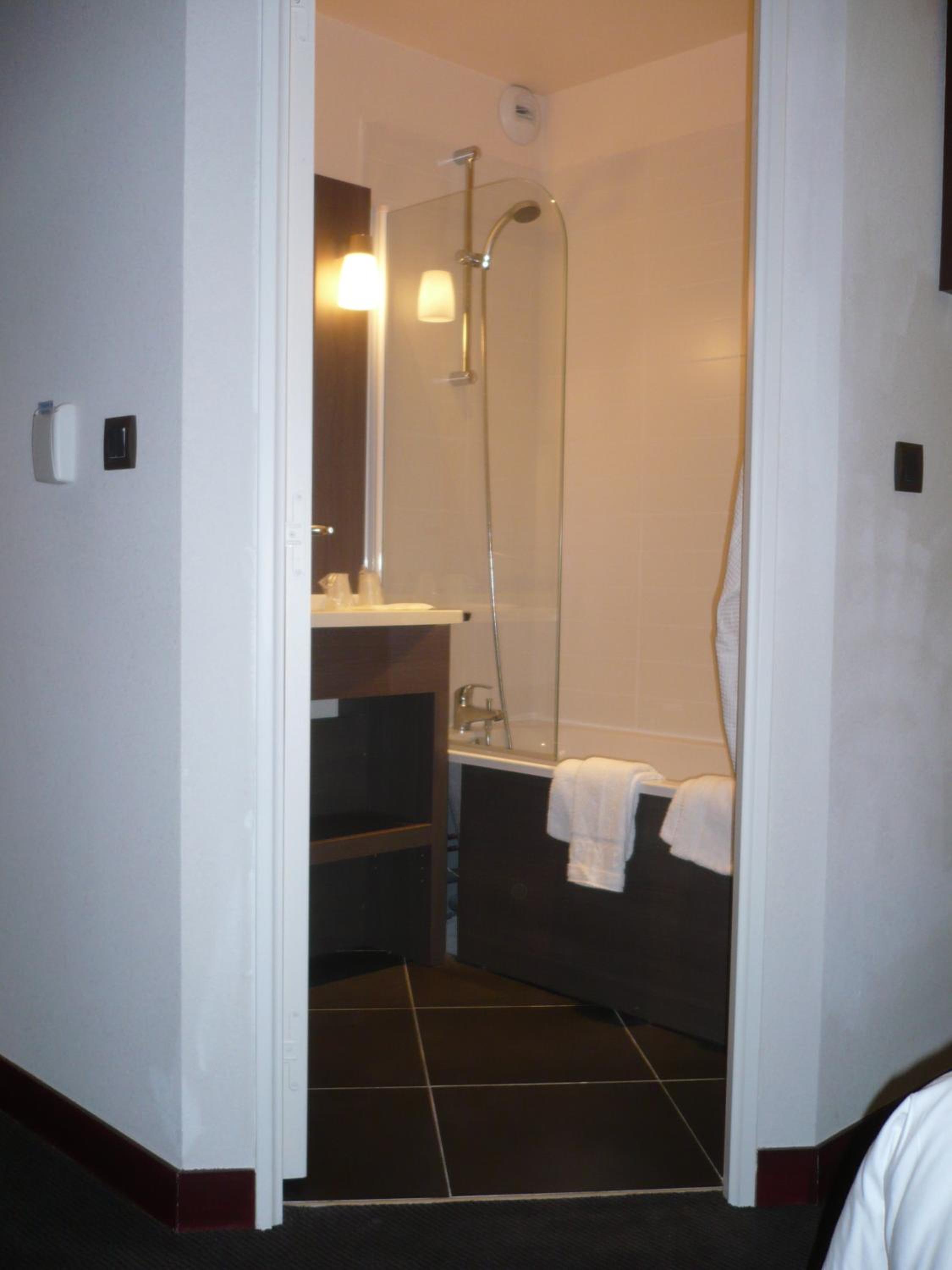 Hotel De France 37/37