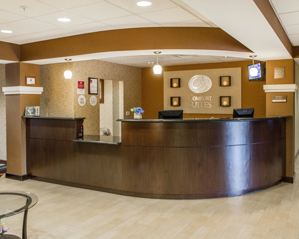 Comfort Suites Lewisburg, PA 11/48