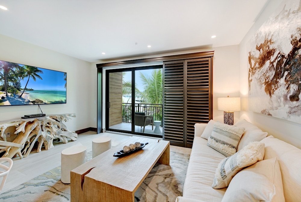 Bali Hai Beachfront Resort And Spa 29/70