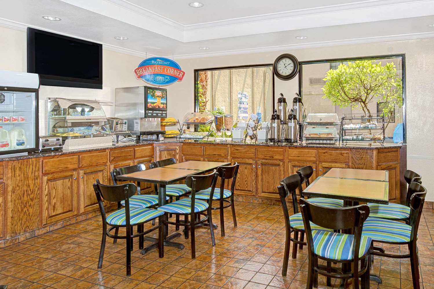 Studio6 Suites Lawndale, CA – South Bay 16/22