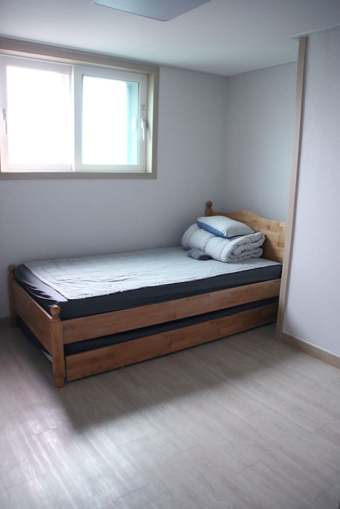 Twin Rabbit Guesthouse 28/51