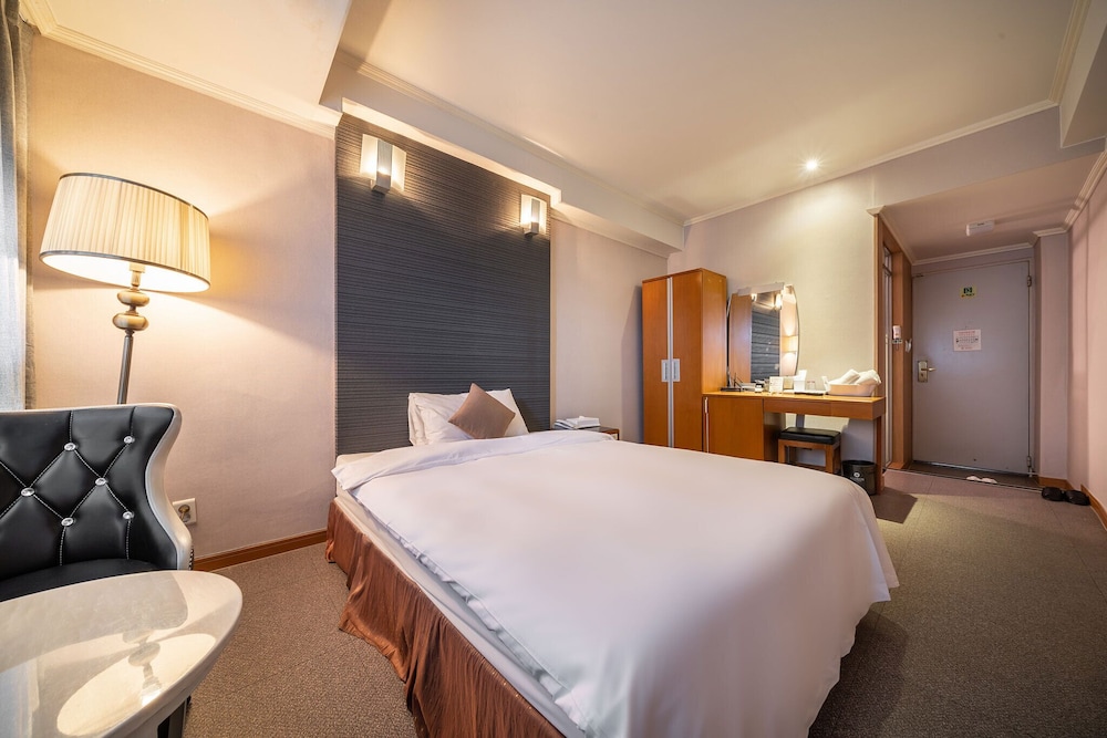 Seowon Tourist Hotel 12/20