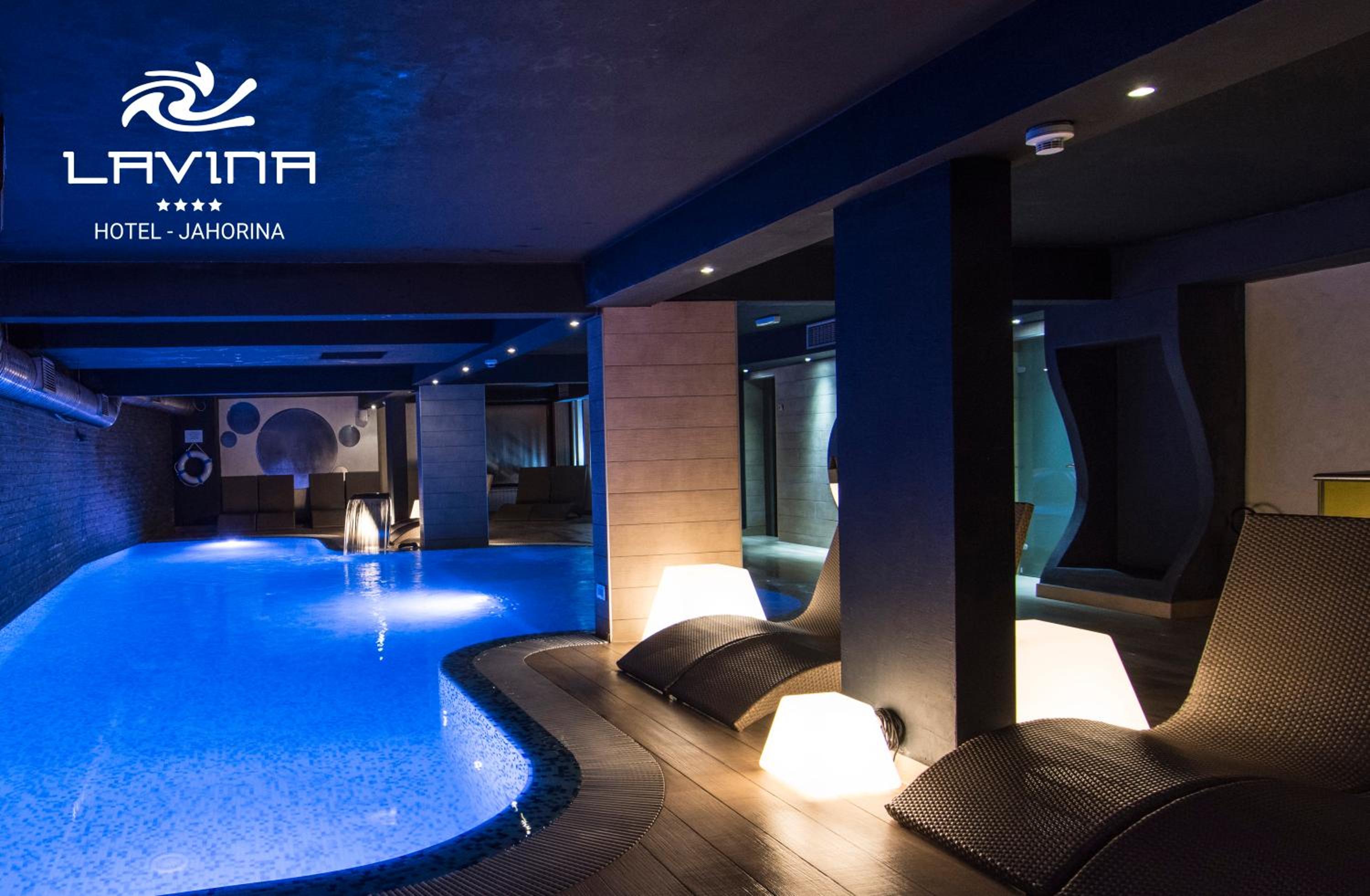 Hotel Lavina 24/50