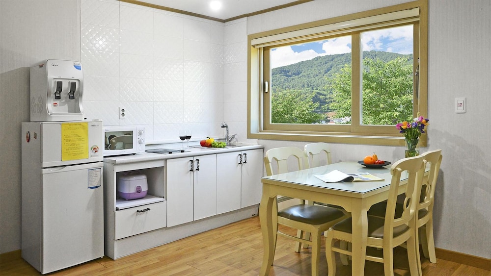 Tongyeong Makai O Pension 40/50