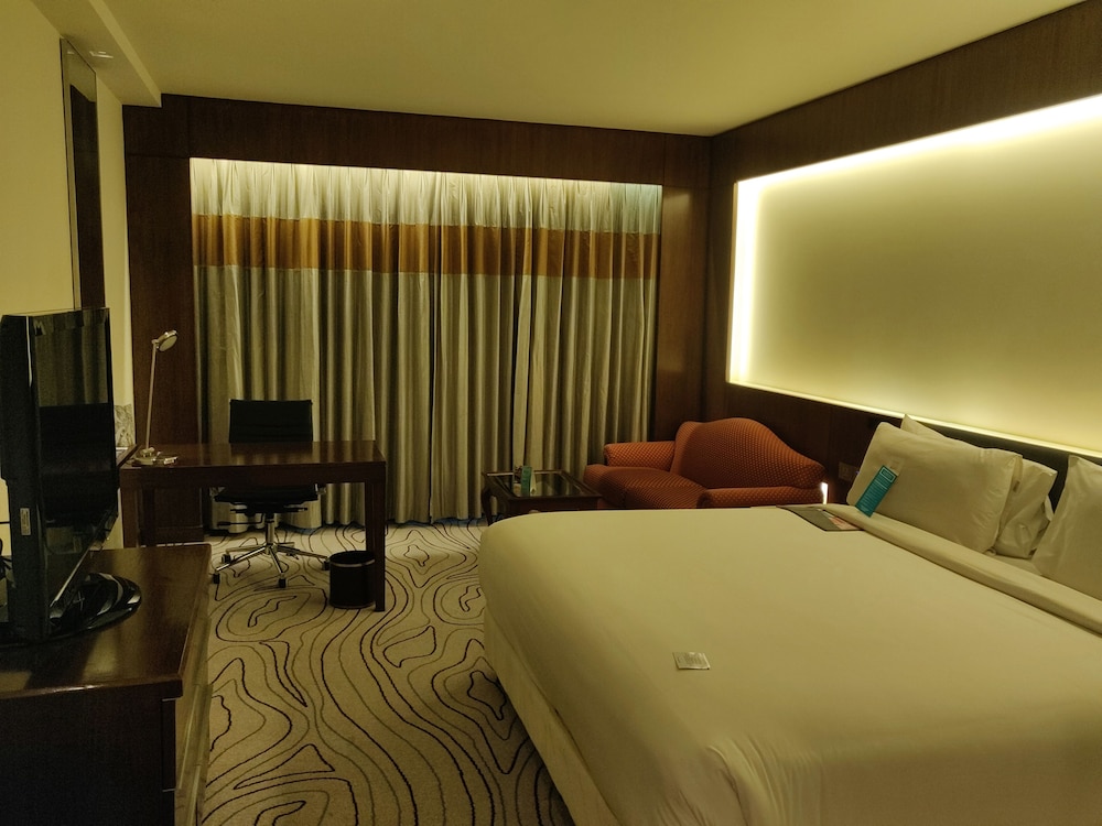 Le Royal Meridien 9/30