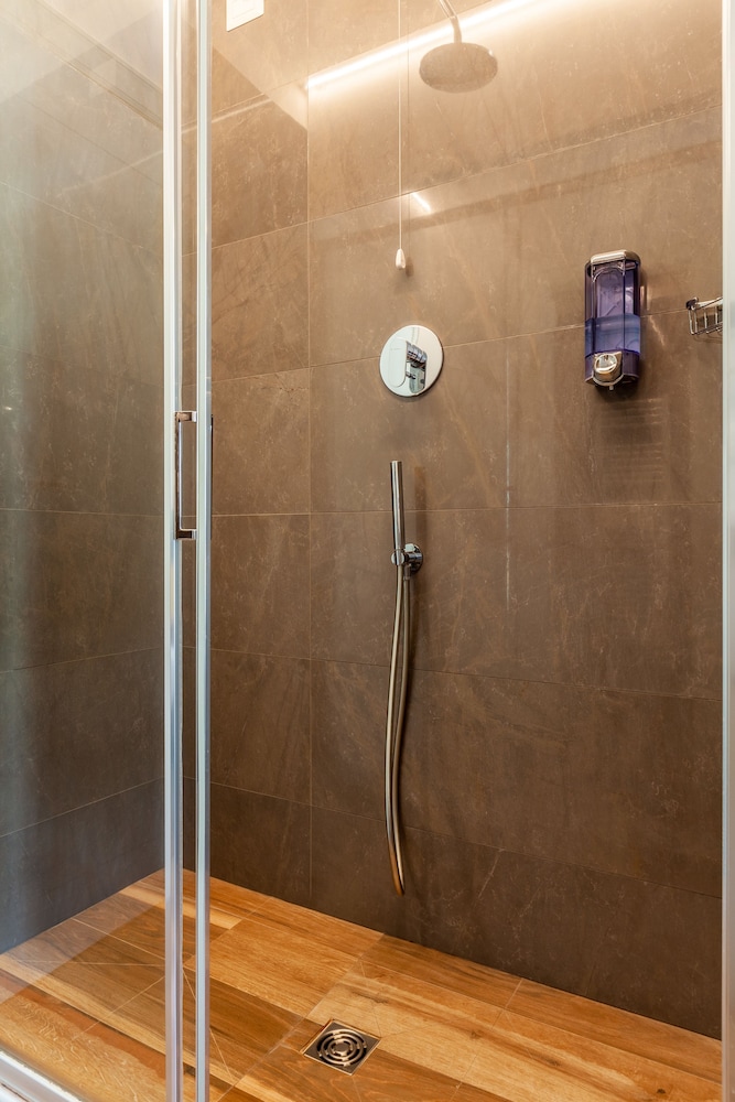 HOTEL RESIDENZA CAVALLINI 17/32