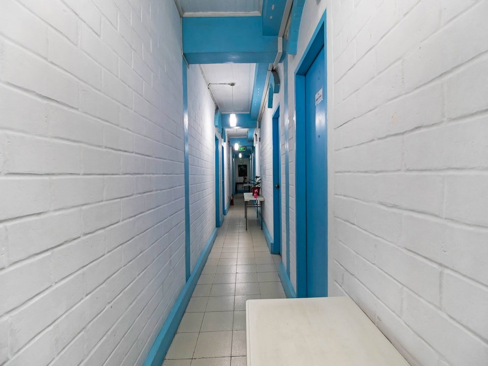 La Maria Pension & Tourist Inn Hotel 43/51