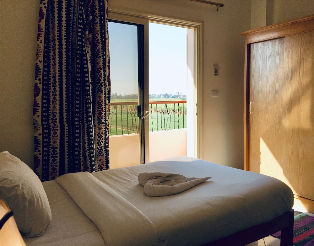 Memnon Hotel Luxor 12/50