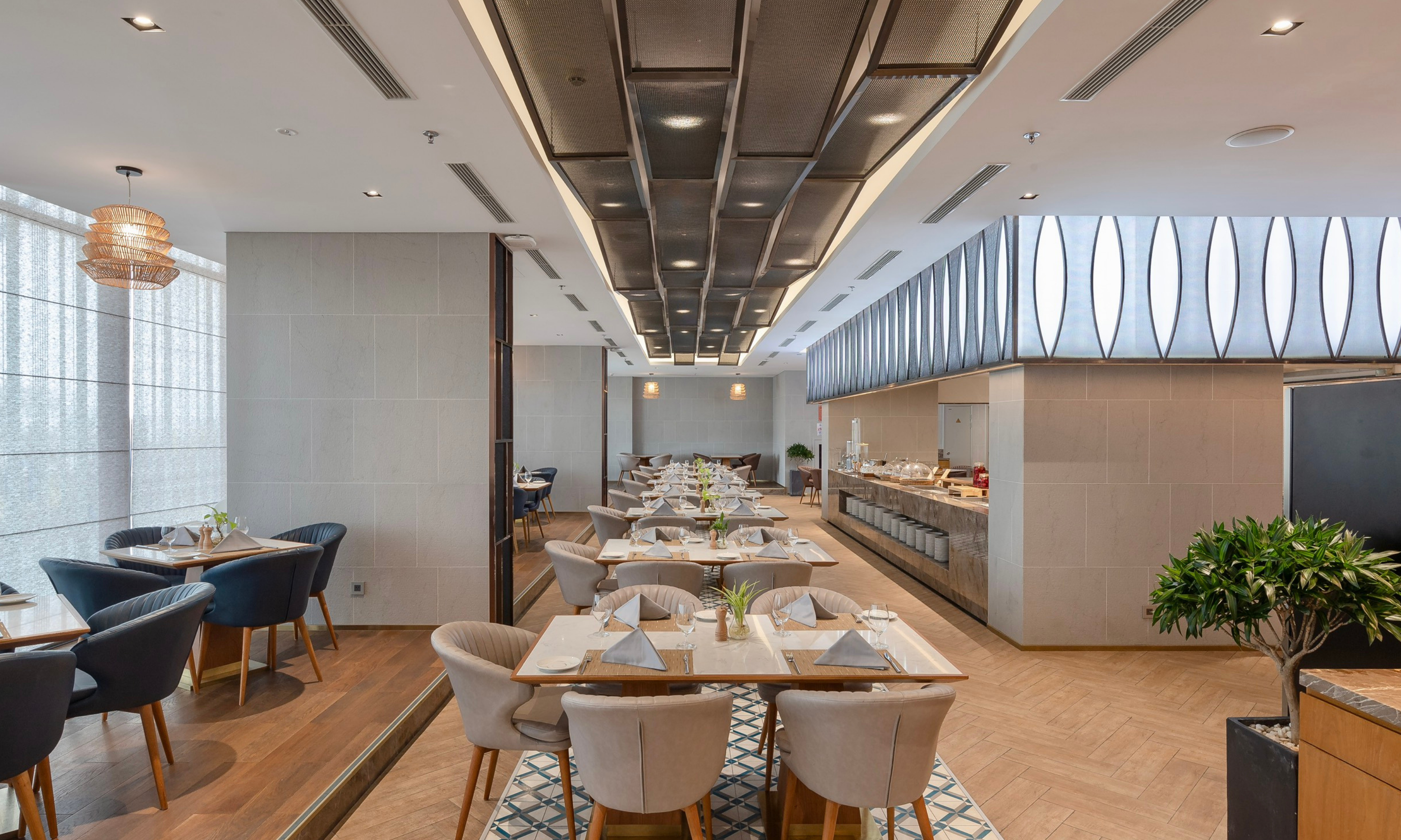 Prince Hotel Da Nang 51/75