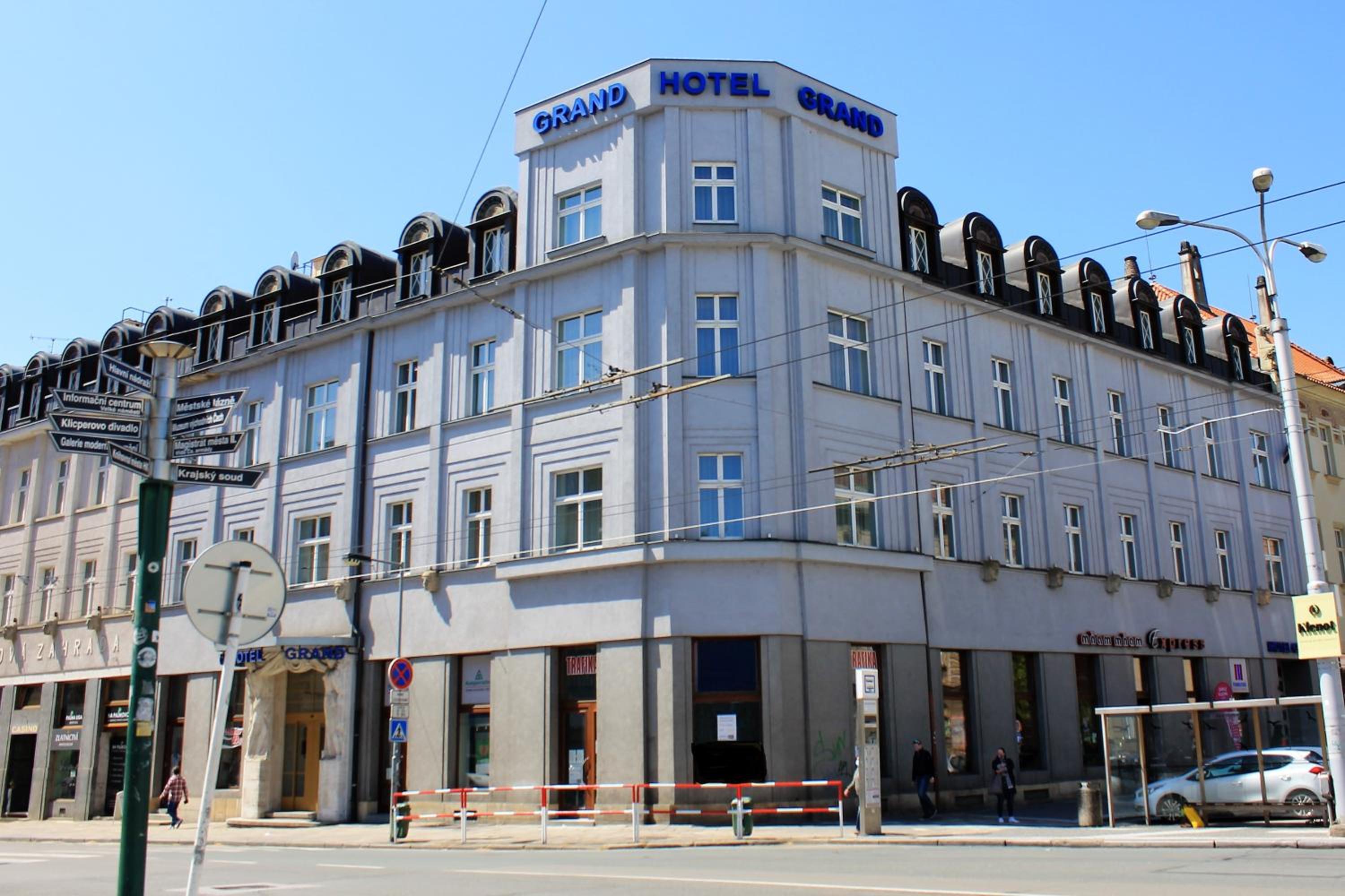 Hotel Grand 4/50