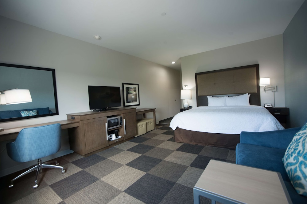 Hampton Inn & Suites Stillwater West 17/39