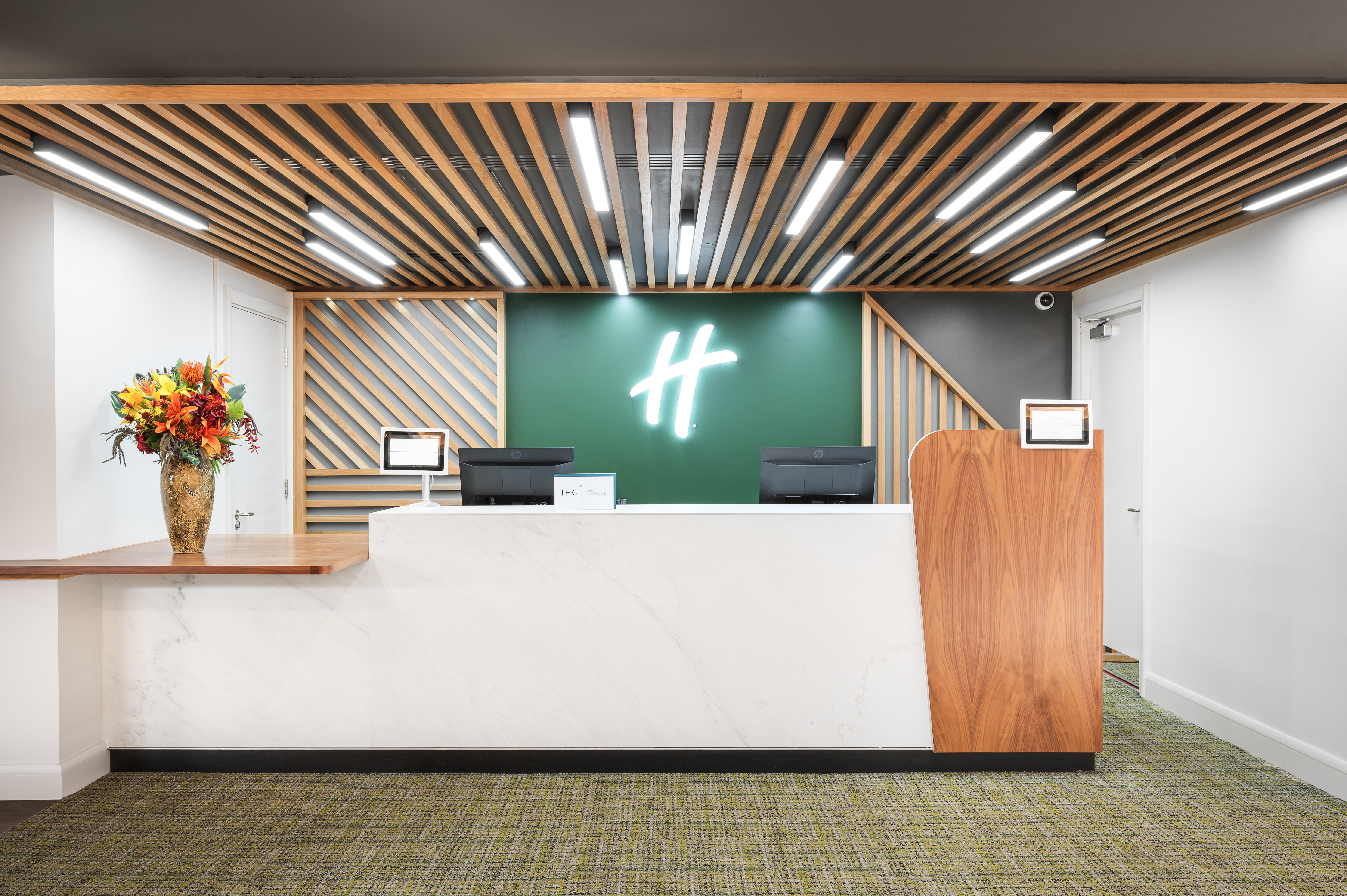 Holiday Inn Rochester Chatham an IHG Hotel 5/79