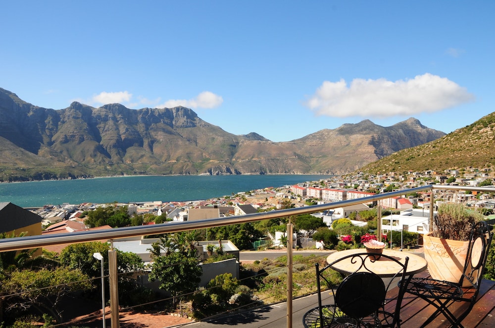 Hout Bay Breeze 35/50