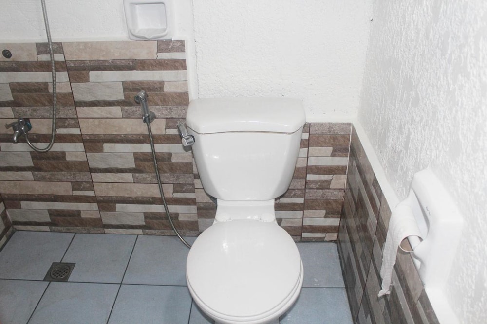 J's Backpackers Hostel 17/17