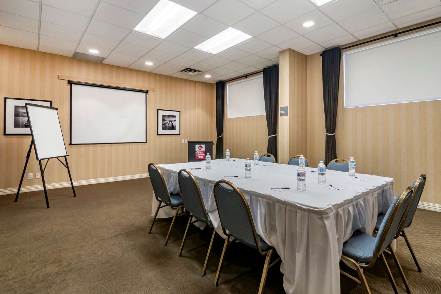 Best Western Plus Vancouver Airport Hotel 41/50