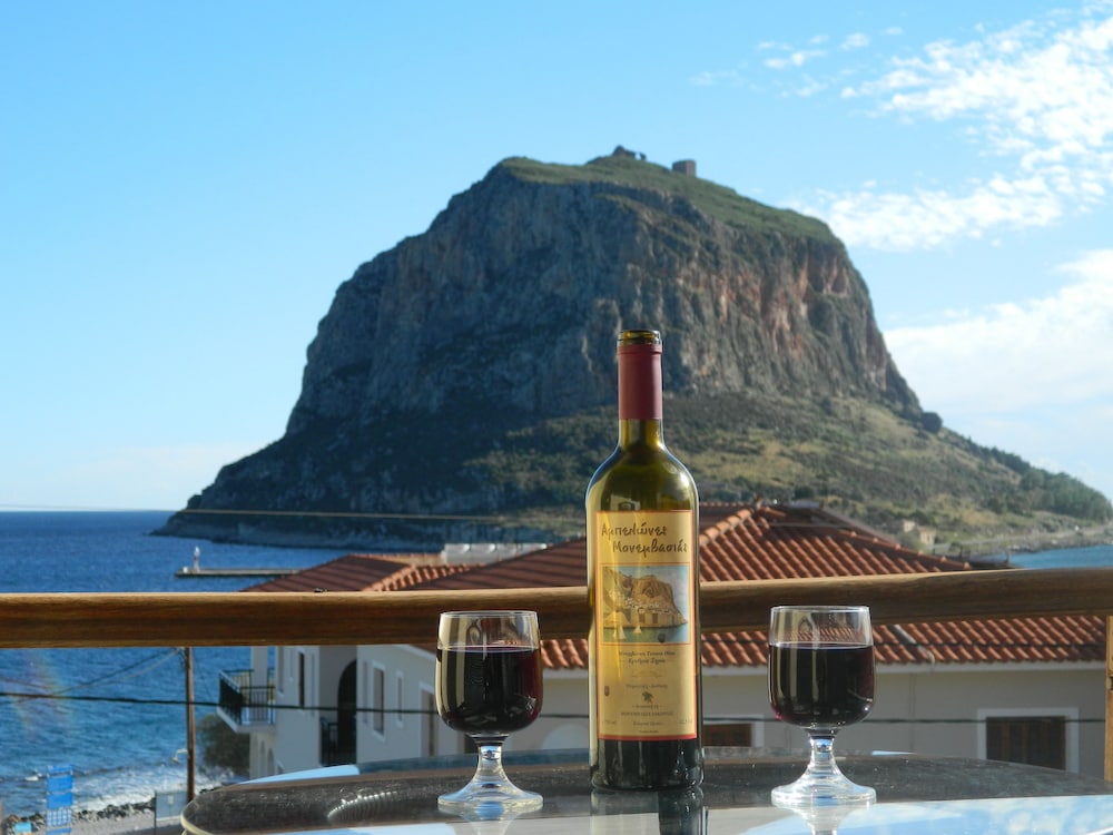 The Flower Of Monemvasia 38/50