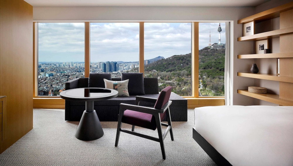GRAND HYATT SEOUL 57/67