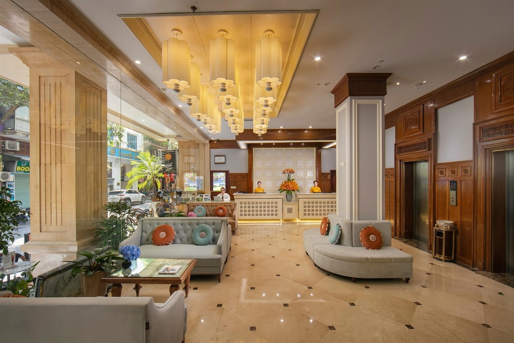 Hanoi Pearl Hotel 10/72