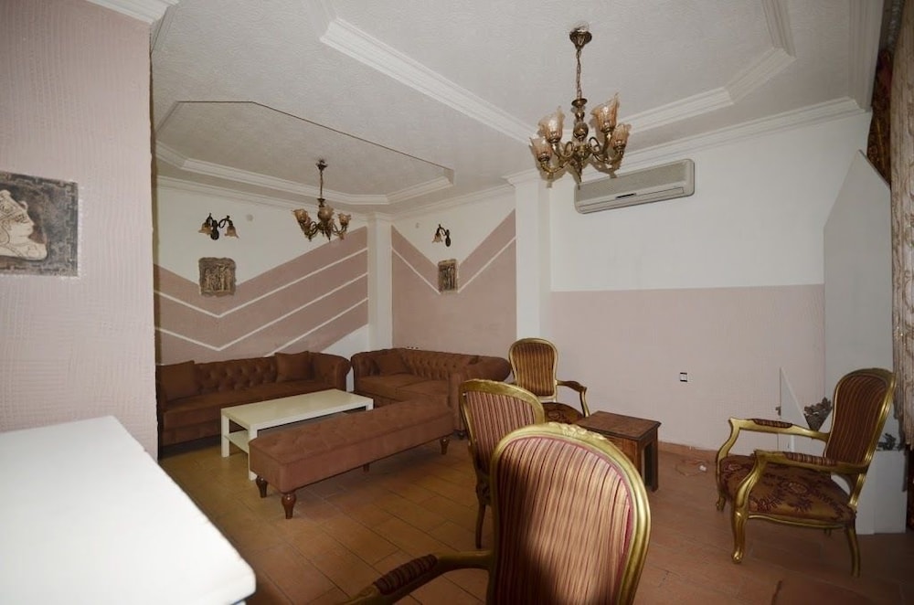 Otel Antik 37/50