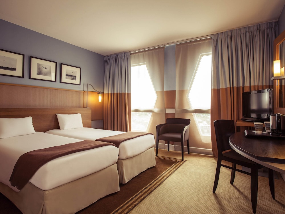 MERCURE PARIS ORLY RUNGIS 13/71