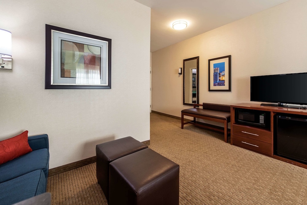 Comfort Suites Atlantic City North 30/36
