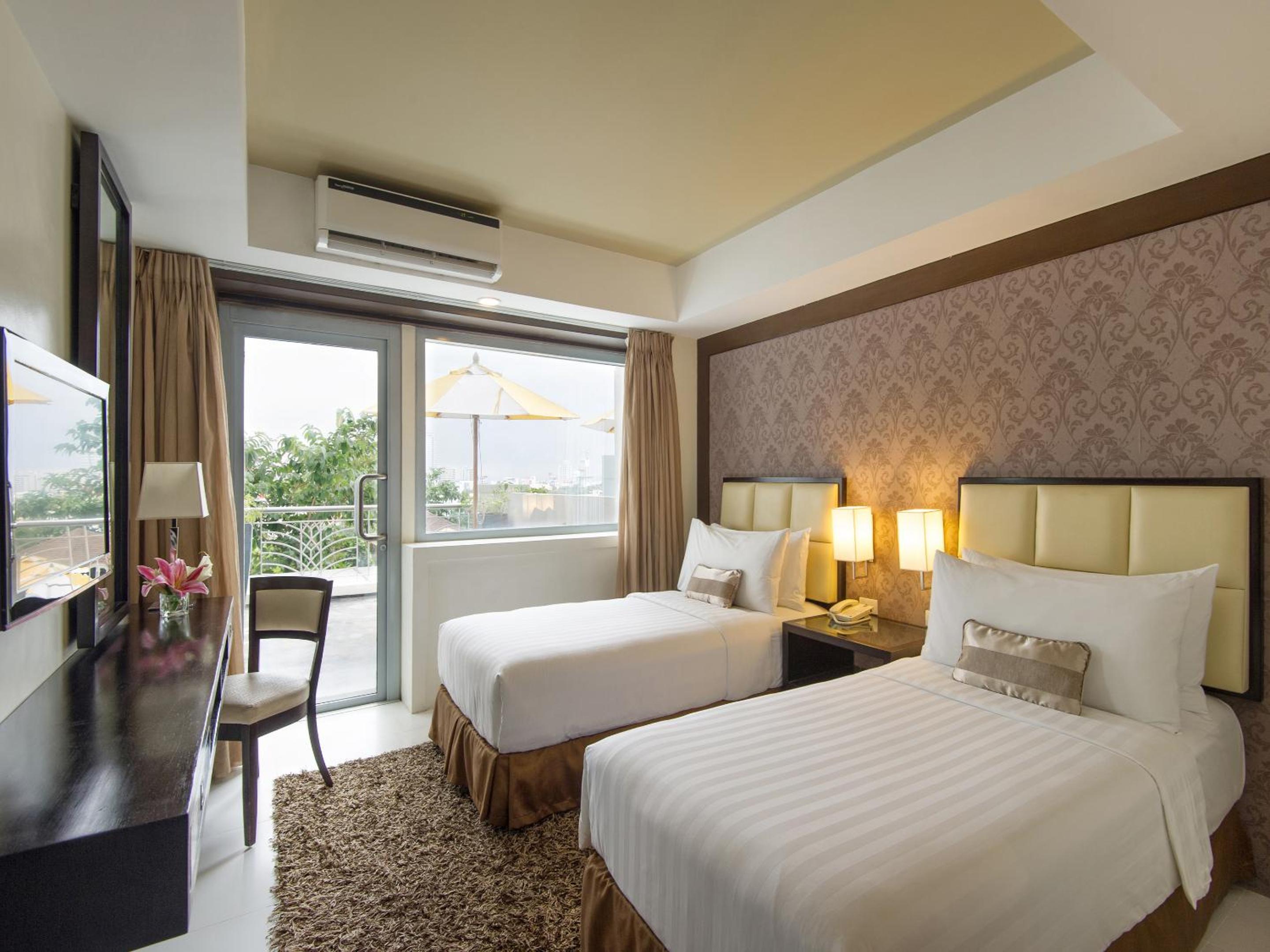 Premier, Leisure, Single, King Bed