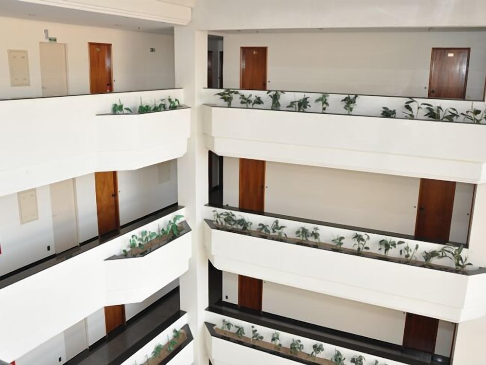 Crystal Plaza Hotel 10/47